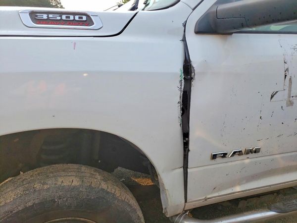2021 RAM 3500 Regular Cab DRW — LOOS