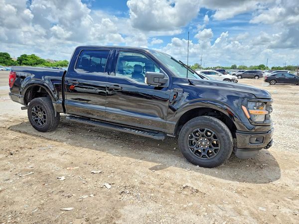 2025 FORD F150