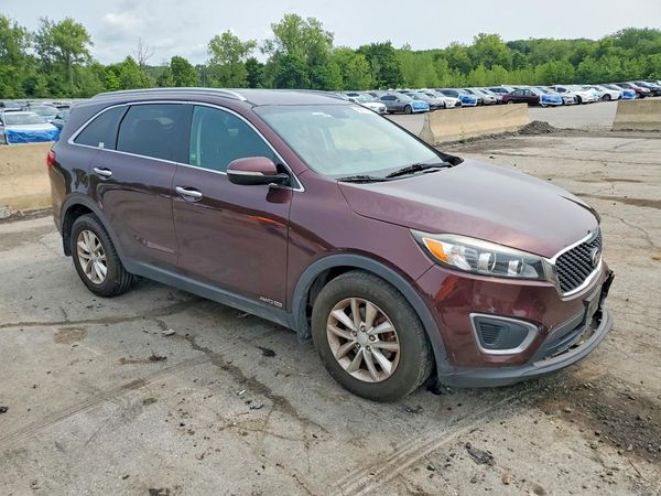 2017 KIA SORENTO L, LX