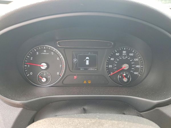 2017 KIA SORENTO L, LX