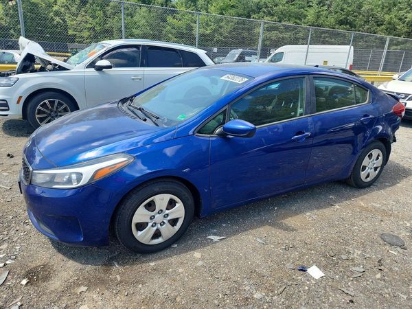 2017 KIA FORTE LX Base