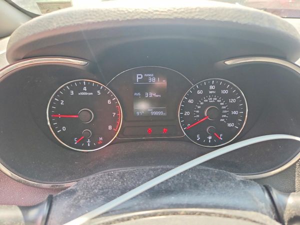 2017 KIA FORTE LX Base