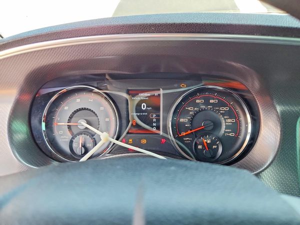 2013 DODGE CHARGER SE