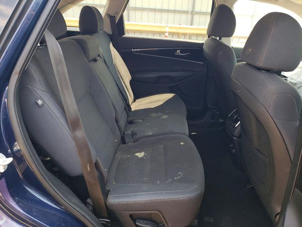 2019 KIA SORENTO L, LX, S