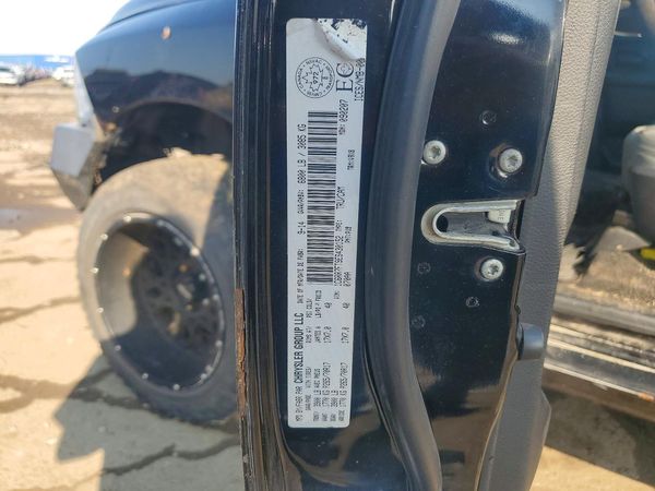 2014 RAM 1500 ST