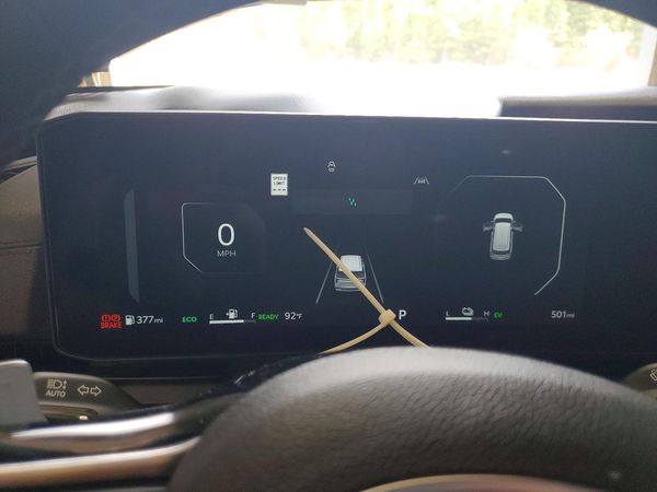 2026 KIA CARNIVAL HYBRID SX, SX Prestige — ODOM