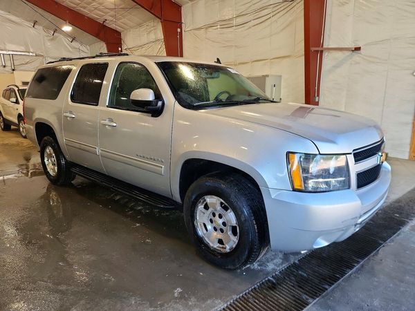 2012 CHEVROLET SUBURBAN LS