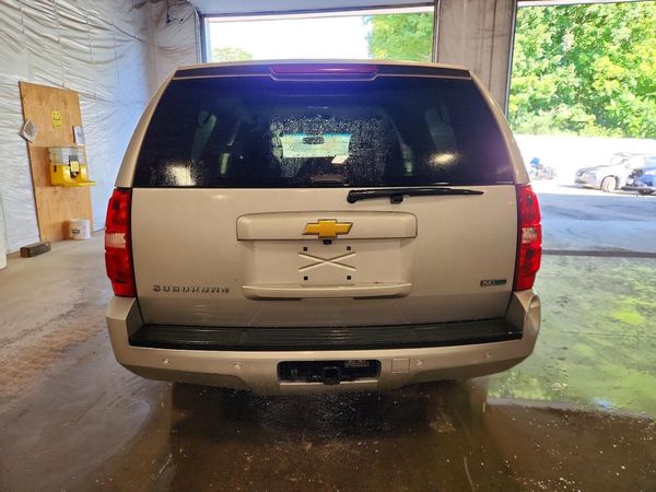 2012 CHEVROLET SUBURBAN LS