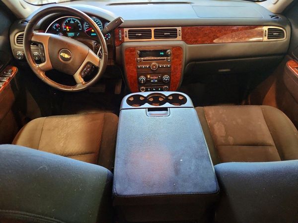 2012 CHEVROLET SUBURBAN LS