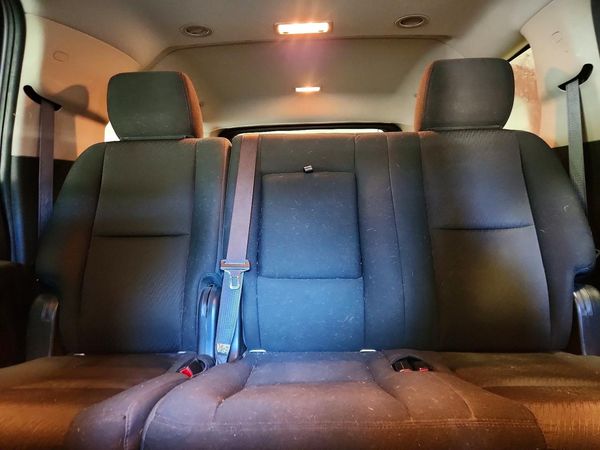2012 CHEVROLET SUBURBAN LS