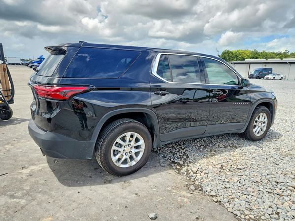 2023 CHEVROLET TRAVERSE LS