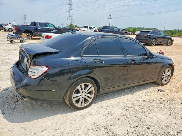 2013 MERCEDES-BENZ C C300