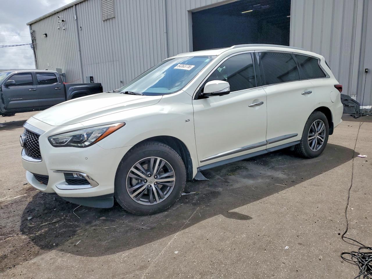 2017 INFINITI QX60