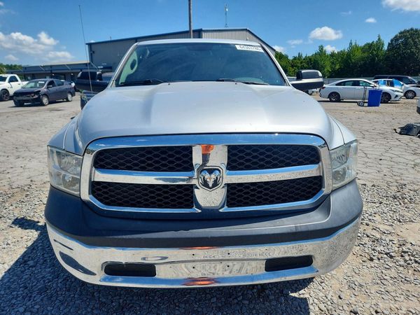 2016 RAM 1500 ST QUAD CAB 4X4