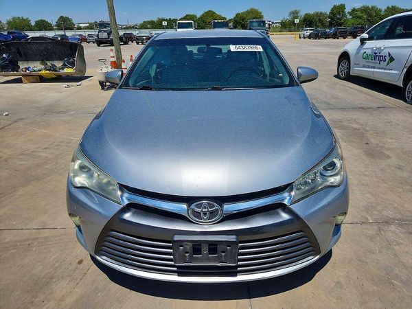 2015 TOYOTA CAMRY