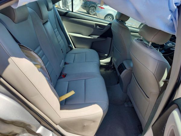2015 TOYOTA CAMRY