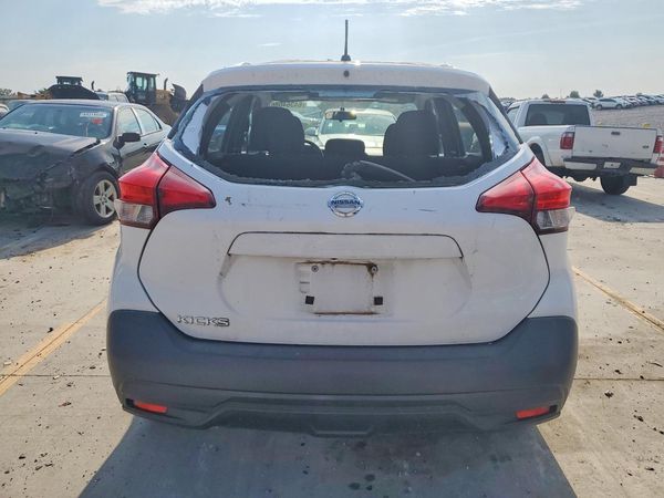 2018 NISSAN KICKS