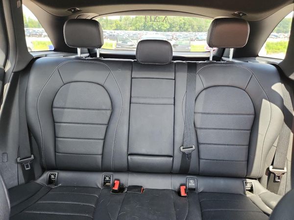 2021 MERCEDES-BENZ GLC GLC300-4M