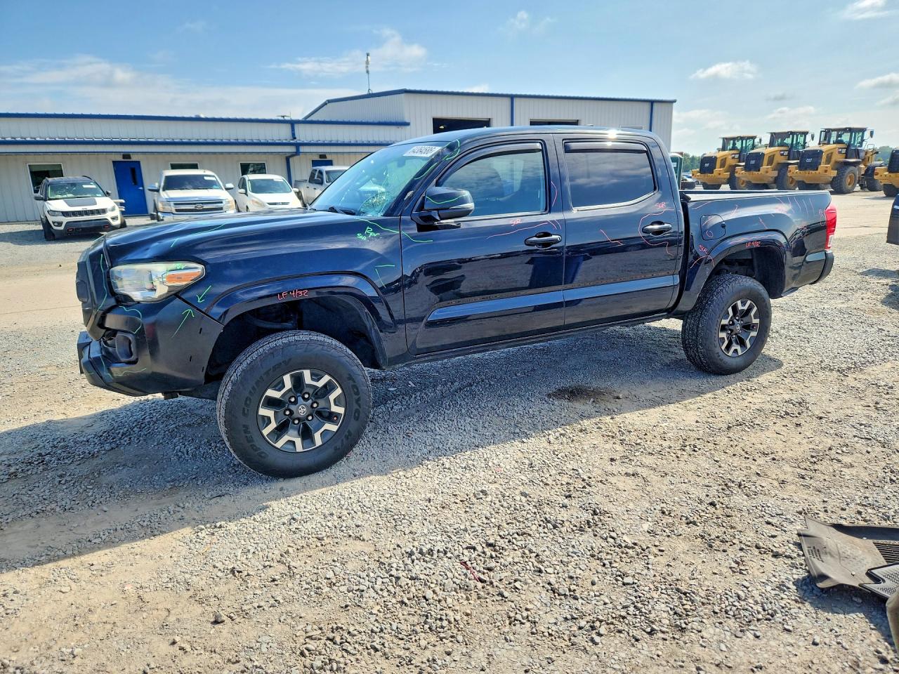 2017 TOYOTA TACOMA SR/SR5