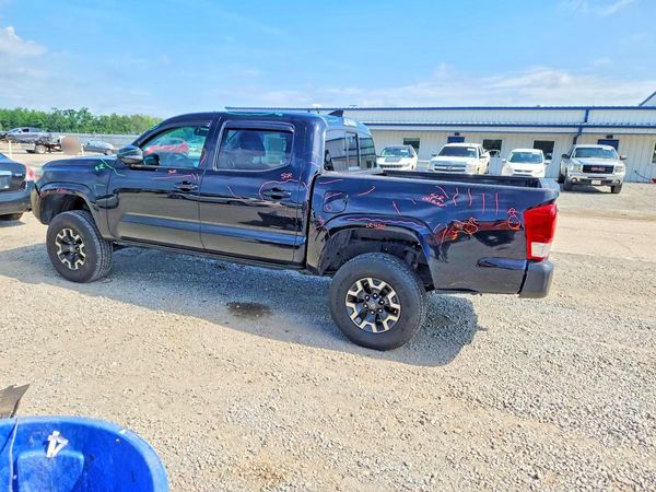 2017 TOYOTA TACOMA SR/SR5