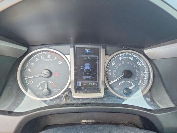 2017 TOYOTA TACOMA SR/SR5