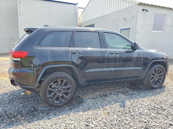 2022 JEEP GRAND CHEROKEE WK LAREDO 4X4