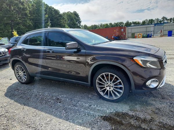 2018 MERCEDES-BENZ GLA