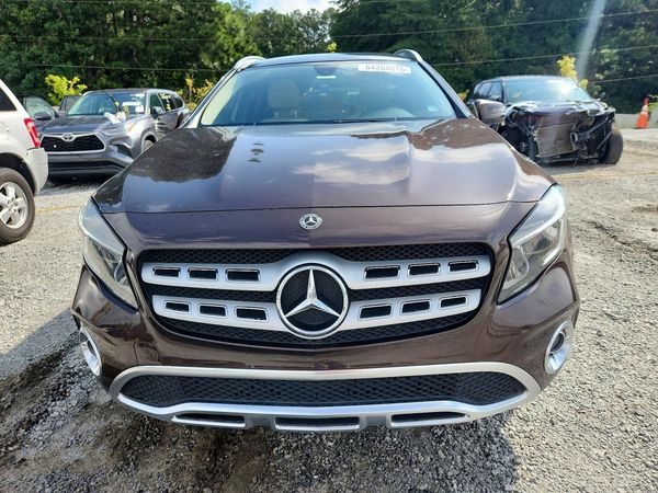 2018 MERCEDES-BENZ GLA