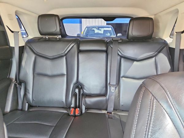 2017 CADILLAC XT5