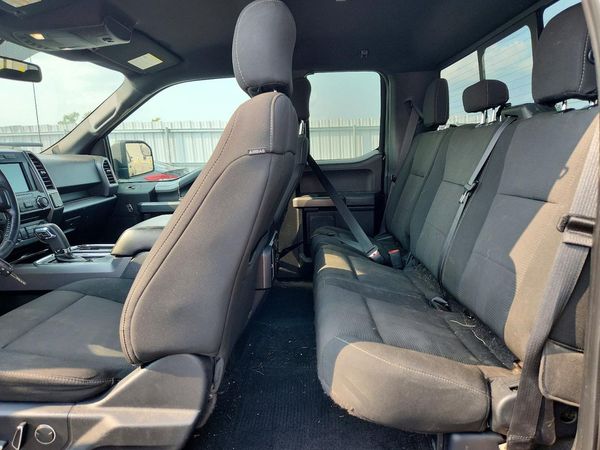 2017 FORD F150