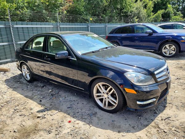 2012 MERCEDES-BENZ C C300 4-MATIC
