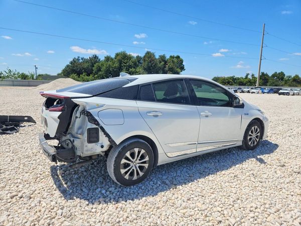 2022 TOYOTA PRIUS — PSRA