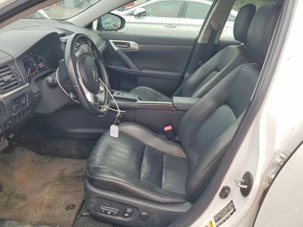 2012 LEXUS CT 200h