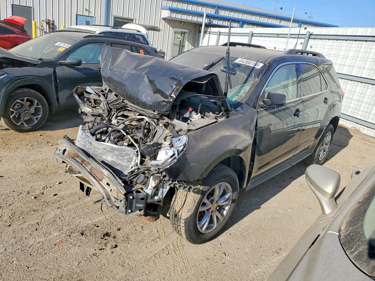 2017 CHEVROLET EQUINOX LT / FL — Front 3/4
