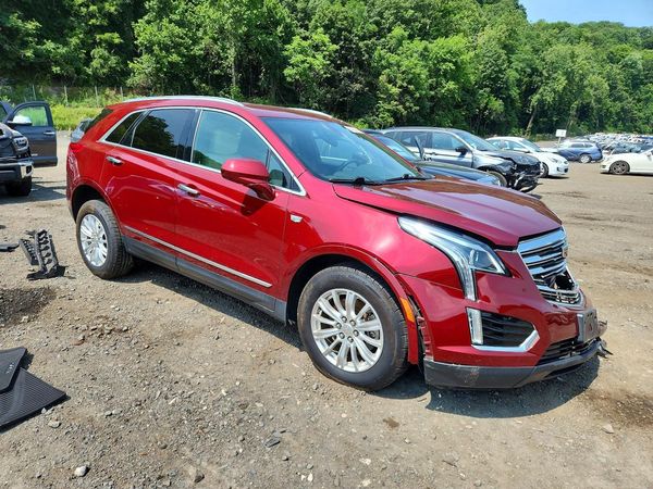 2018 CADILLAC XT5
