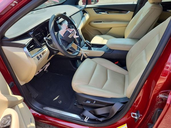 2018 CADILLAC XT5
