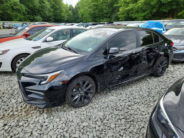 2024 TOYOTA COROLLA