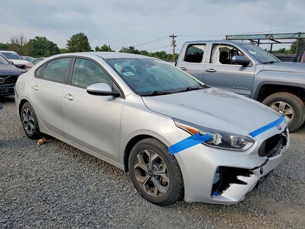 2021 KIA FORTE FE, LXS