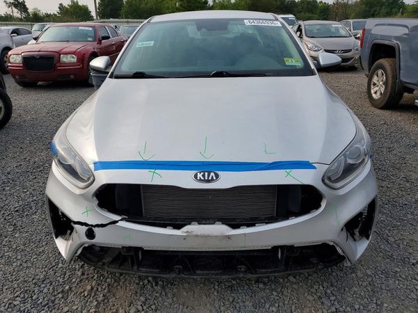 2021 KIA FORTE FE, LXS