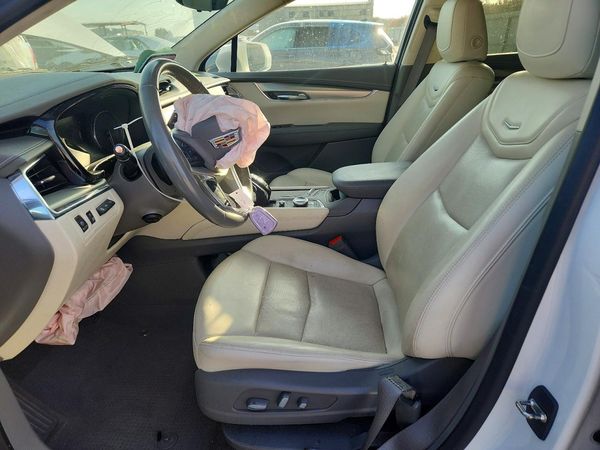 2020 CADILLAC XT5 Premium Luxury
