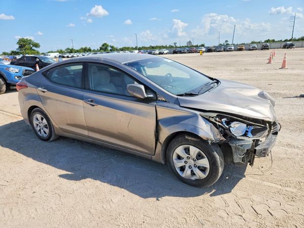 2016 HYUNDAI ELANTRA