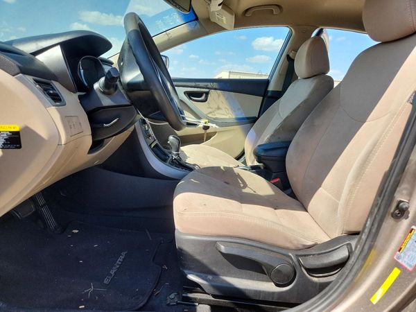 2016 HYUNDAI ELANTRA