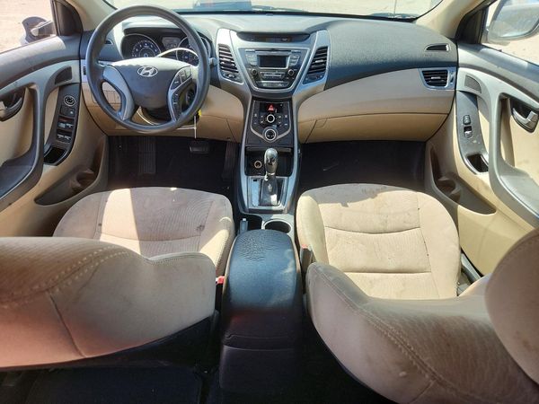 2016 HYUNDAI ELANTRA