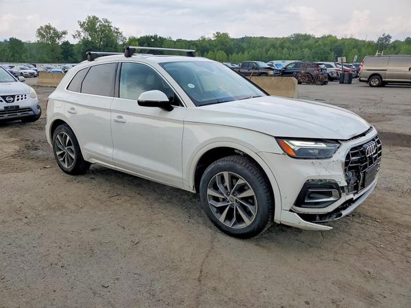 2021 AUDI Q5 quattro Premium
