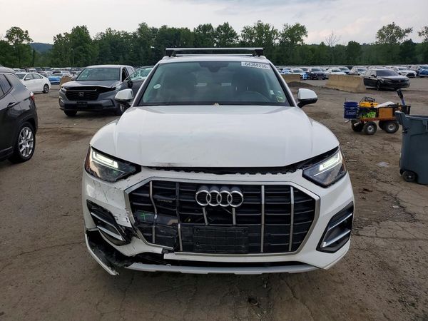 2021 AUDI Q5 quattro Premium
