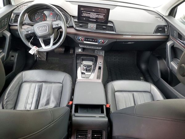 2021 AUDI Q5 quattro Premium