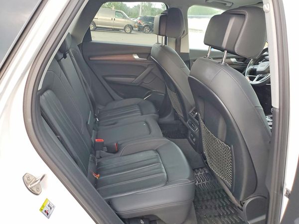 2021 AUDI Q5 quattro Premium