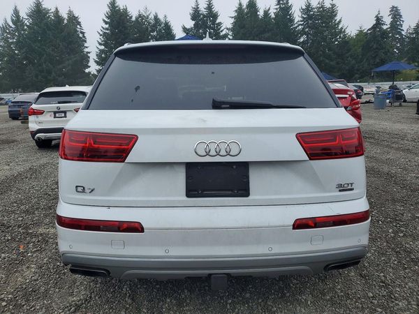 2018 AUDI Q7 quattro Premium Plus