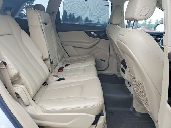 2018 AUDI Q7 quattro Premium Plus