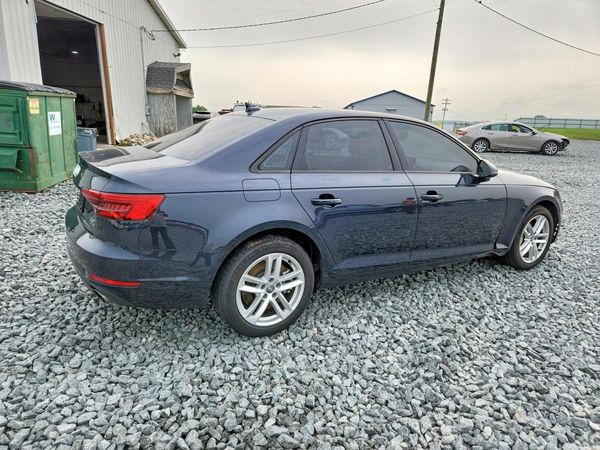2017 AUDI A4 quattro Premium